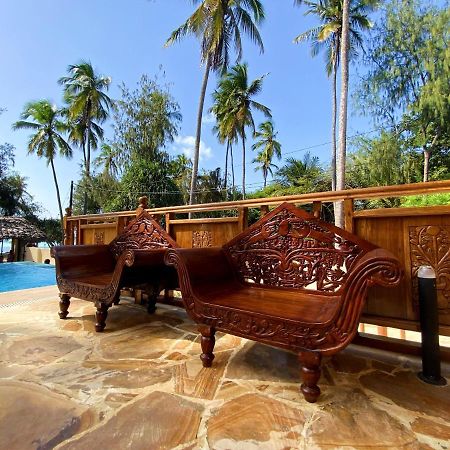 Cast Away Residence كيوينجوا المظهر الخارجي الصورة