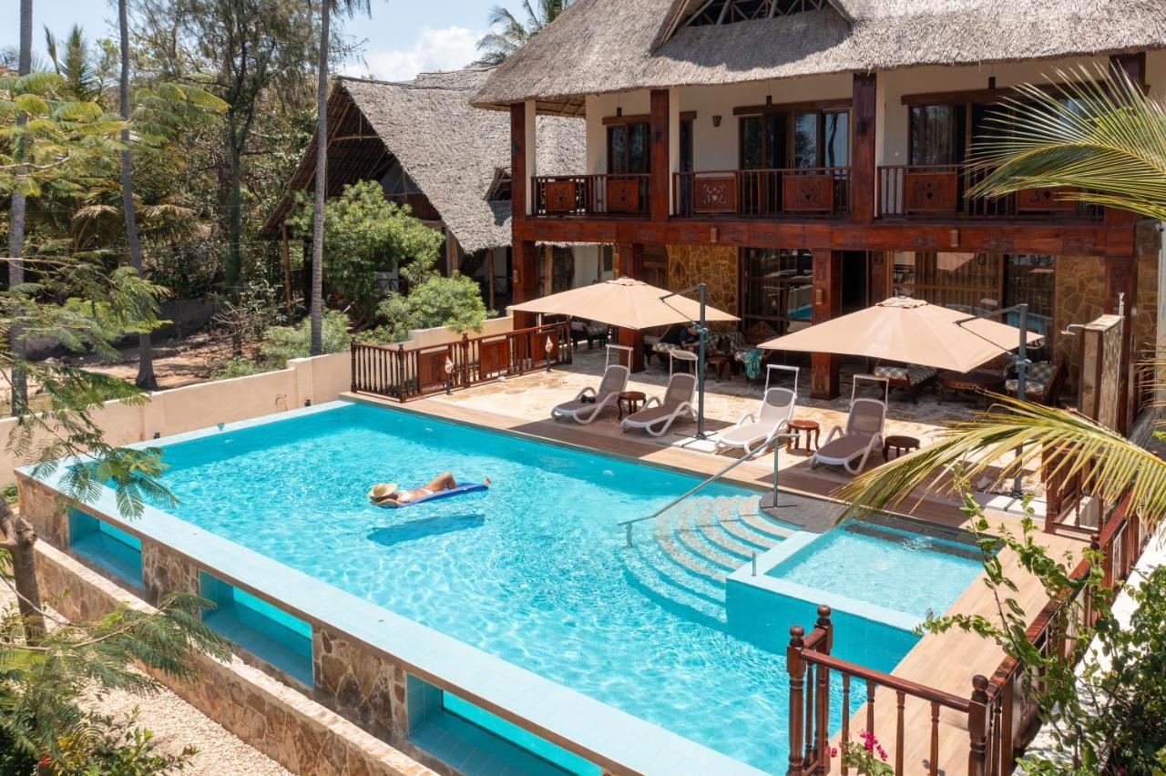 Cast Away Residence كيوينجوا المظهر الخارجي الصورة